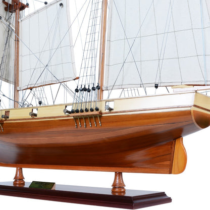 Harvey Ship Model Captain Line