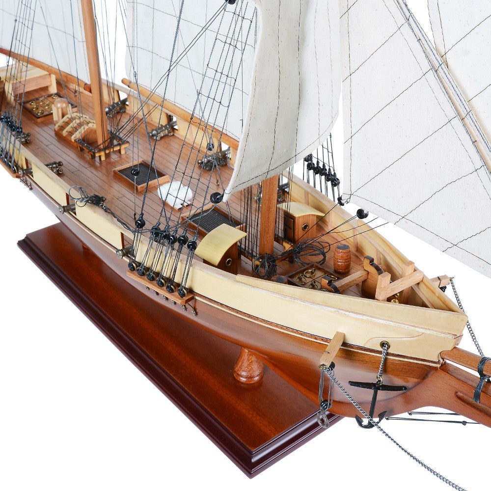 Harvey Ship Model Captain Line