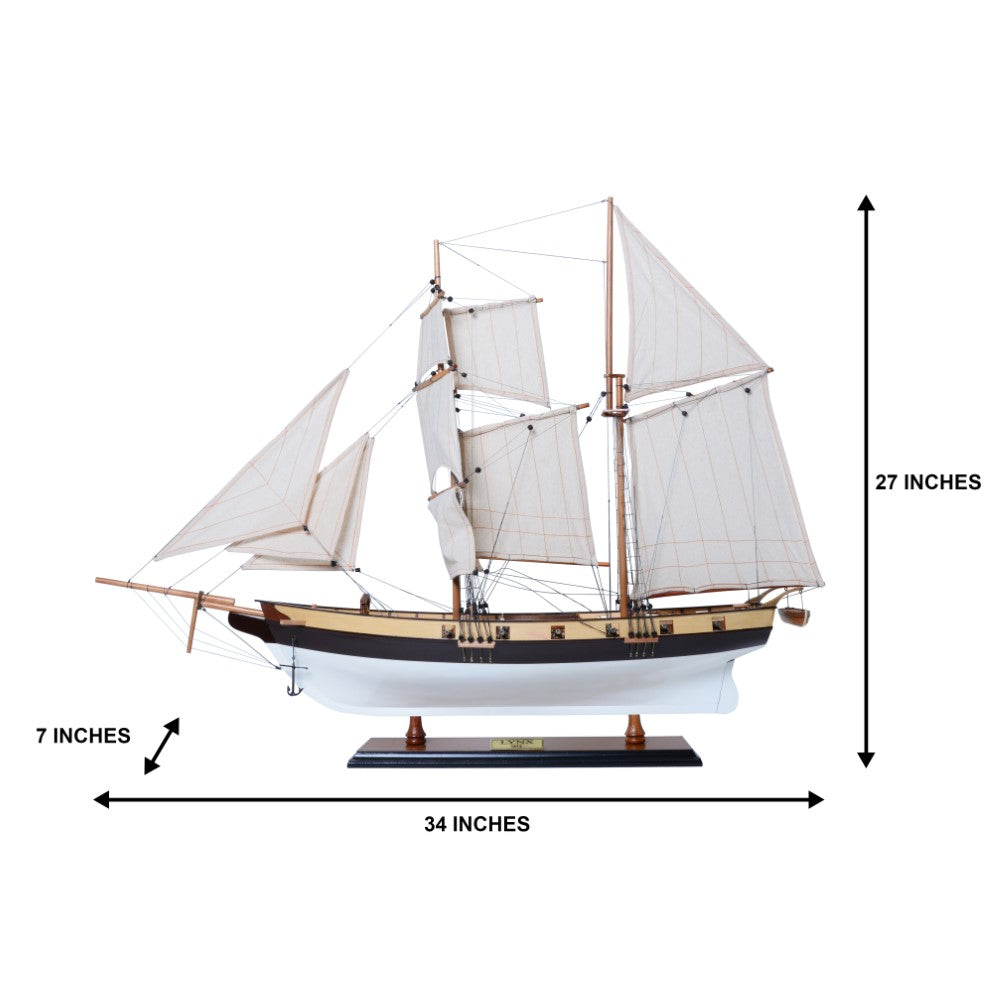 Lynx Painted Tall Ship Model Captain Line