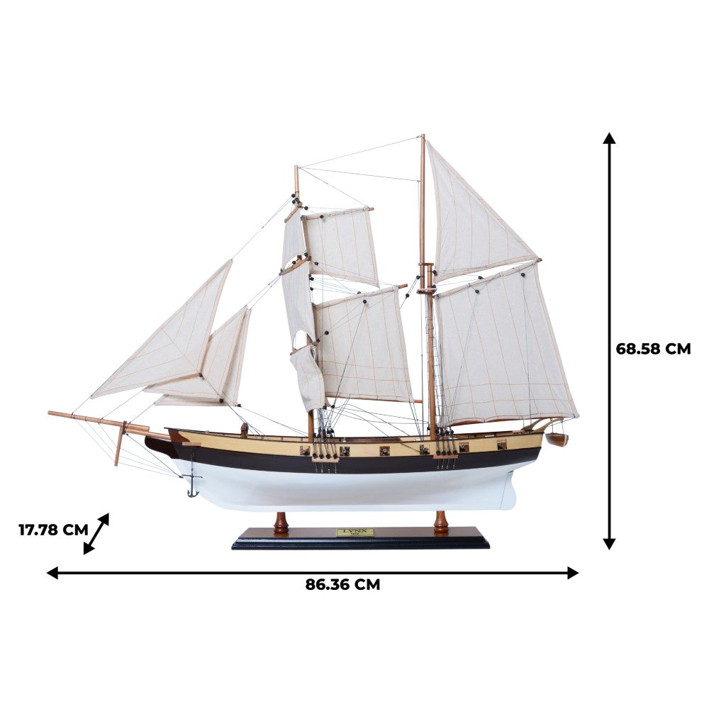 Lynx Painted Tall Ship Model Captain Line