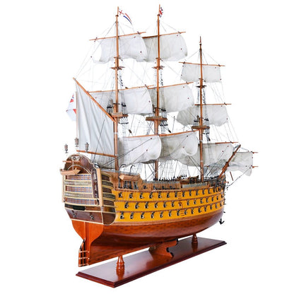 HMS Victory Painted XLarge Fleet Admiral Line | Fully Assembled
