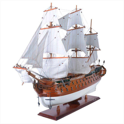Norske Love Painted Admiral Line