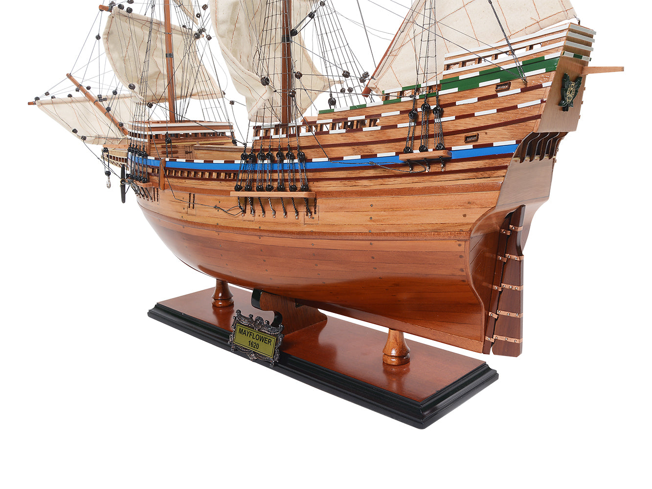 Majestic Mayflower Combo: A Model Ship and Iconic T-Shirt
