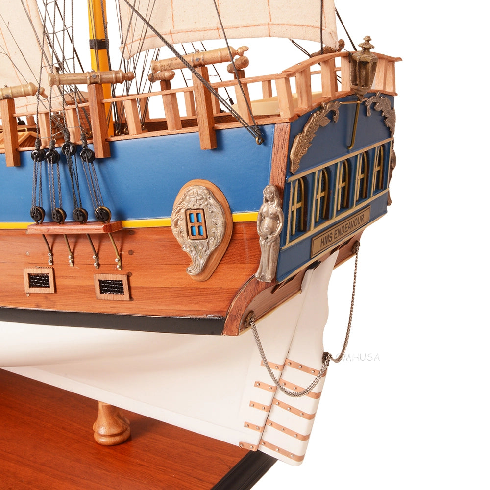 HMS Endeavour White Painted