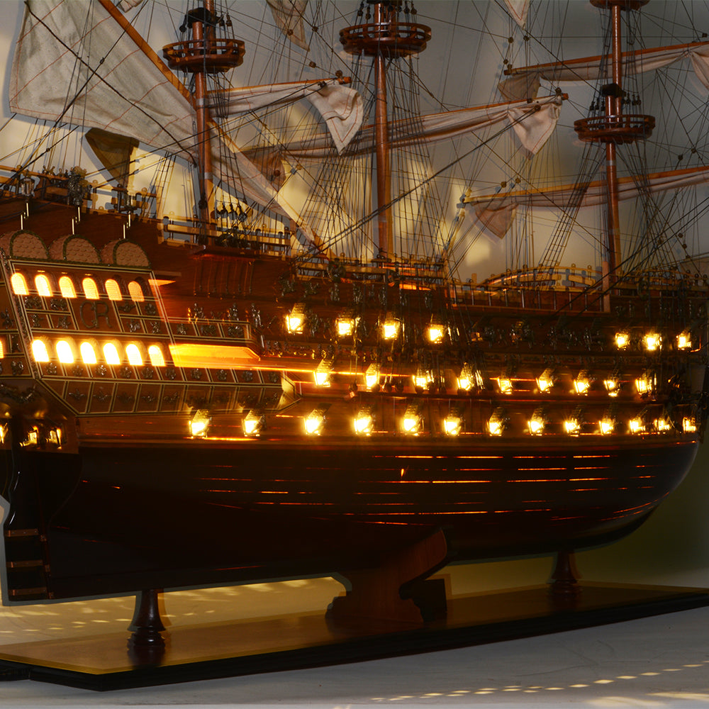 Sovereign of the Seas XL avec lumières