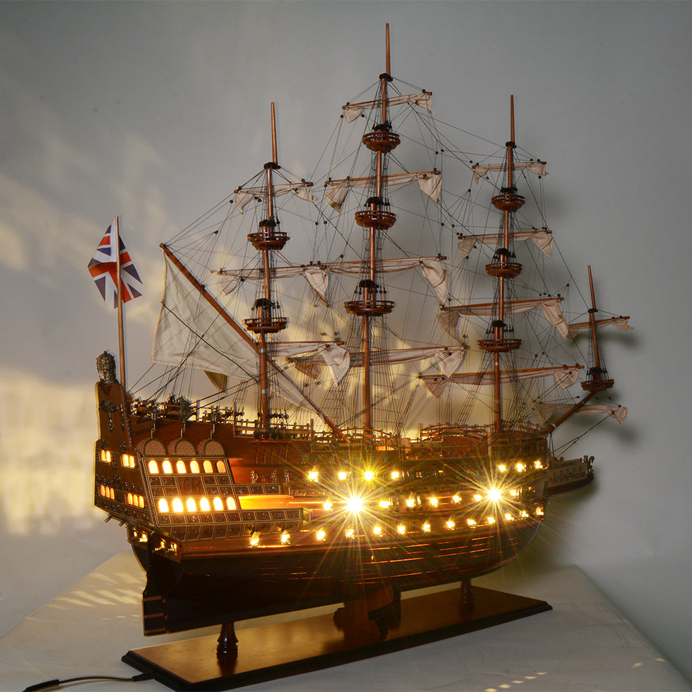 Sovereign of the Seas XL avec lumières
