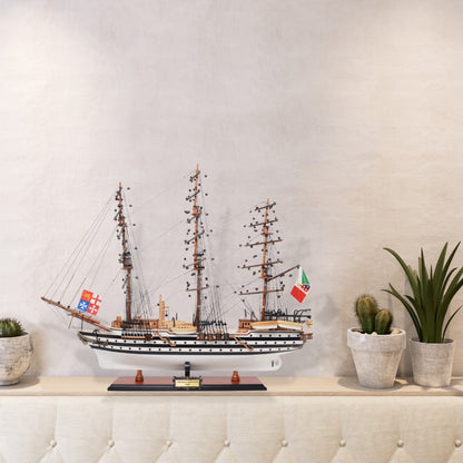Amerigo Vespucci Boyalı Ortam