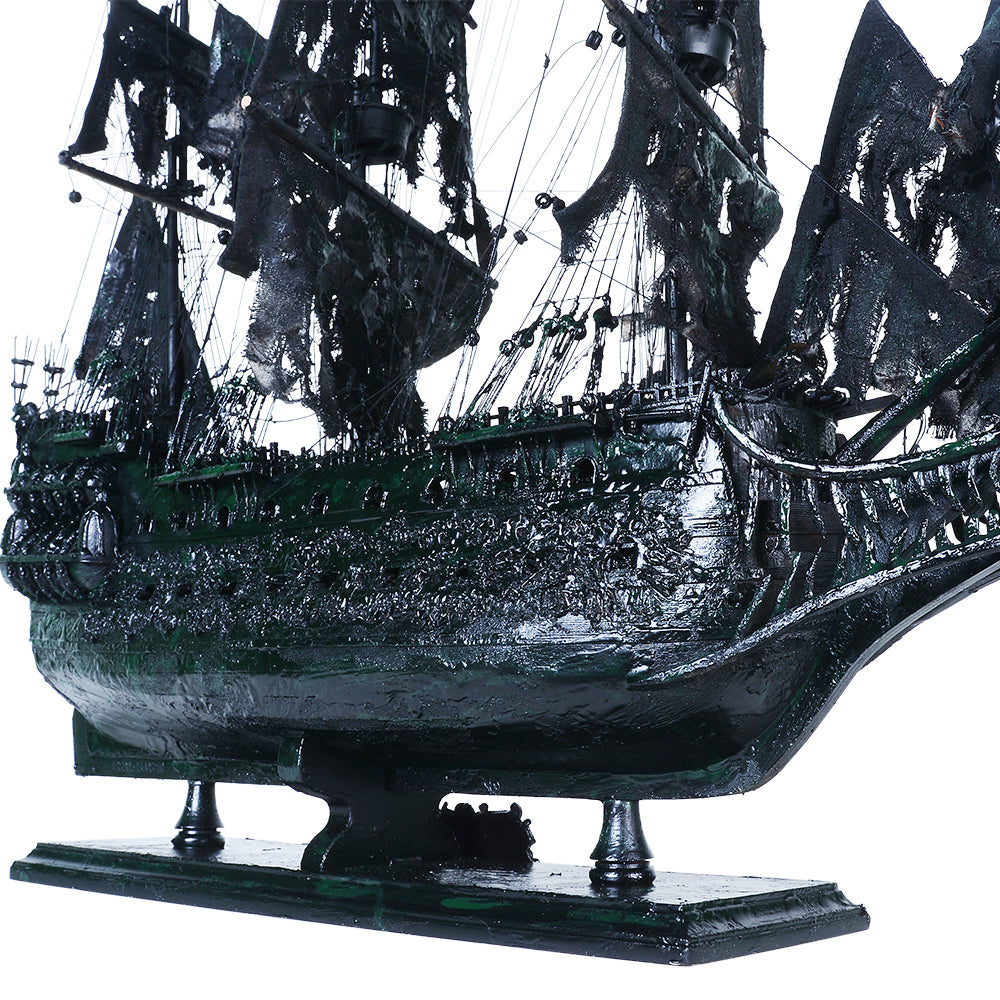 Flying Dutchman Medium Admiral Line