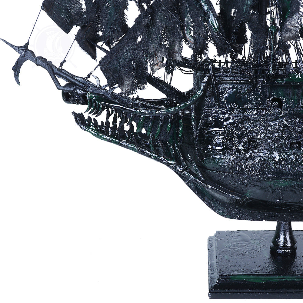 Flying Dutchman Medium Admiral Line