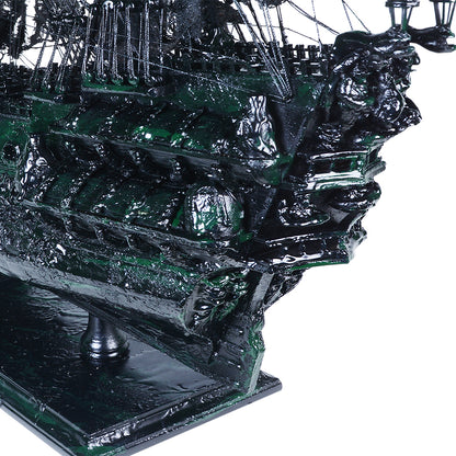 Flying Dutchman Medium Admiral Line
