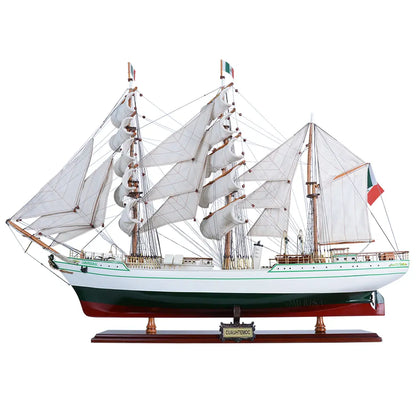 Cuauhtemoc Large (curved sails)