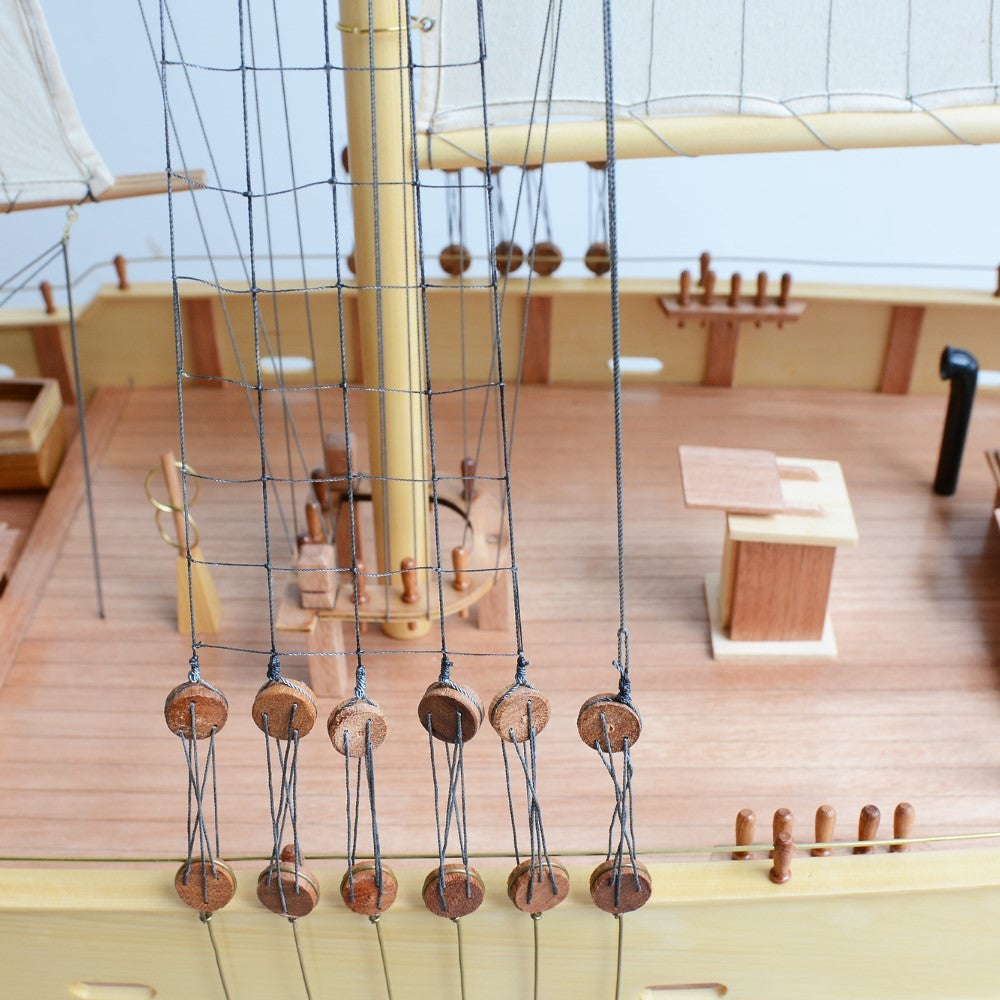 Bluenose II XL Sailboat Schooner Model