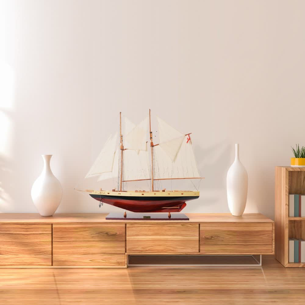 Bluenose II Painted L
