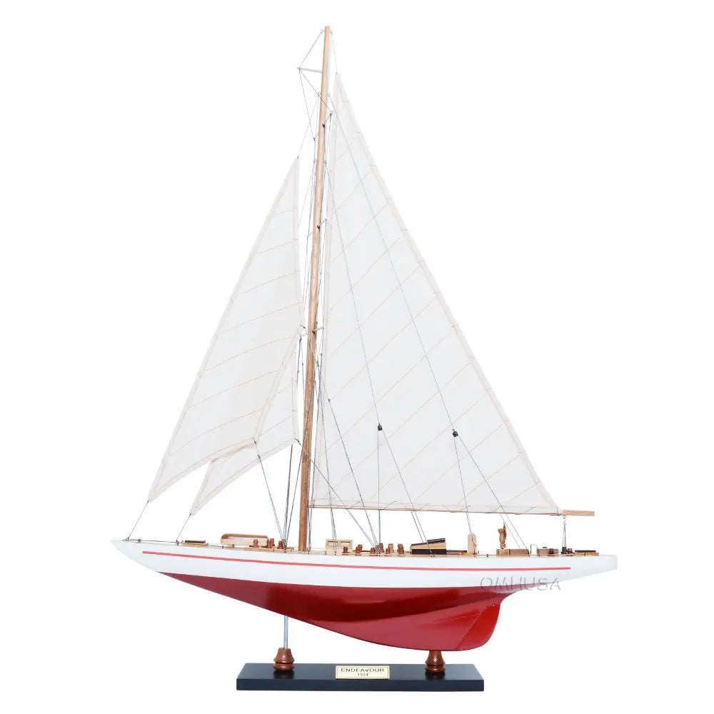 Endeavour Yacht Painted 24