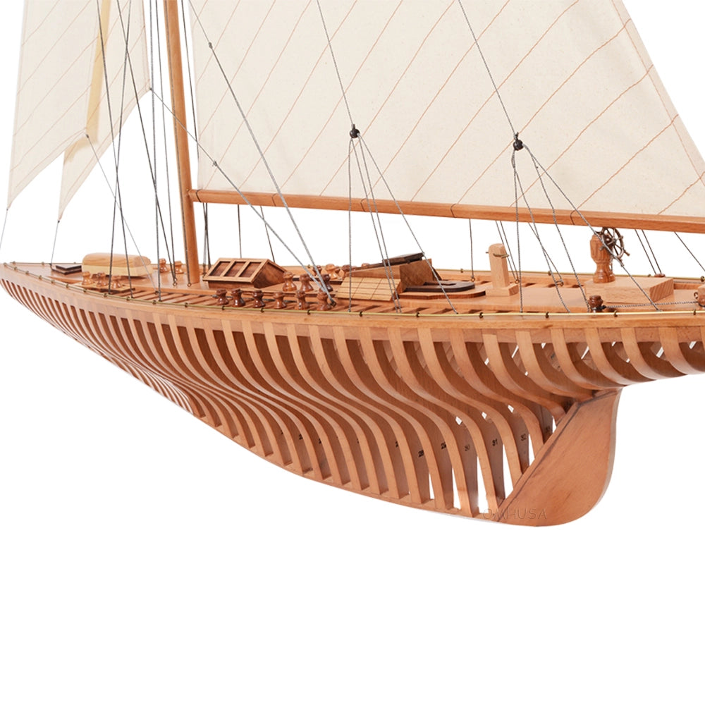 Endeavour Open Hull Xlarge