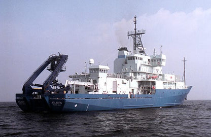 R/V Atlantis Research 36 inches boat Model