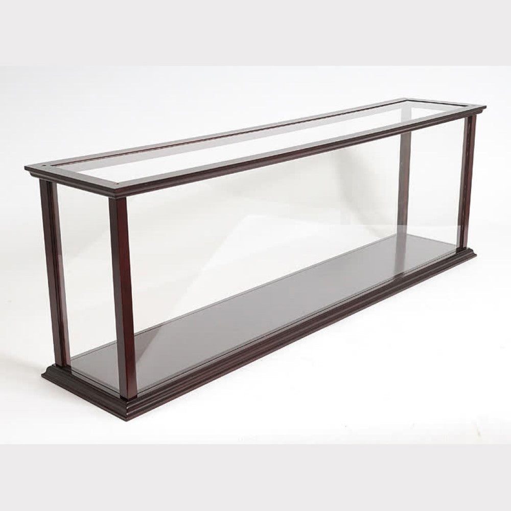 Queen Mary Midsize with Display Case