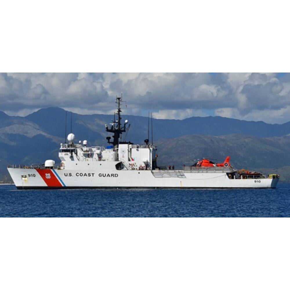 USCGC Thetis WMEC-910 36 Inches L Ship Model