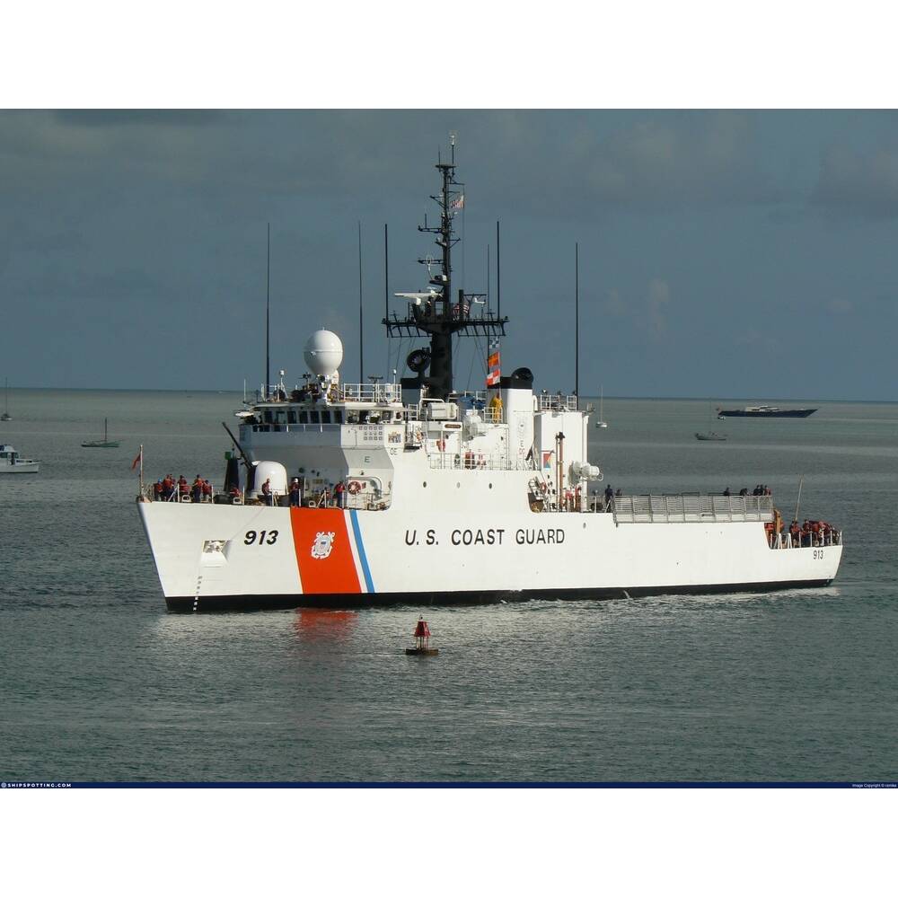USCGC Mohawk WMEC-913 36 Inches L Ship Model