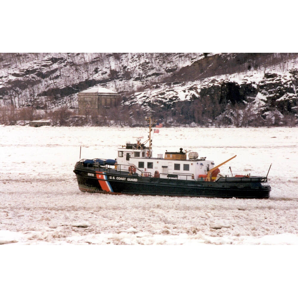 USCGC Hawser (WYTL-65610) 36 Inches L Ship Model