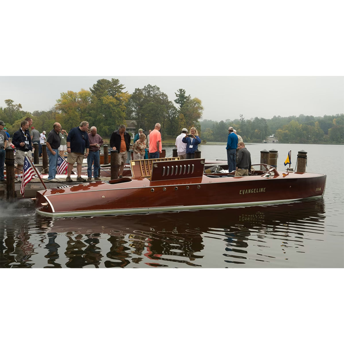 Hacker Eva Special 33 - 30 inches boat model