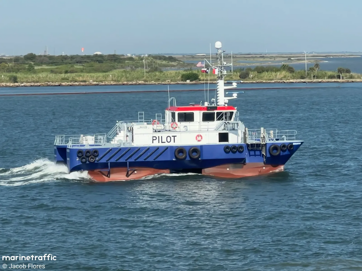 Houston Pilot Boat 36 Inches Ship Model