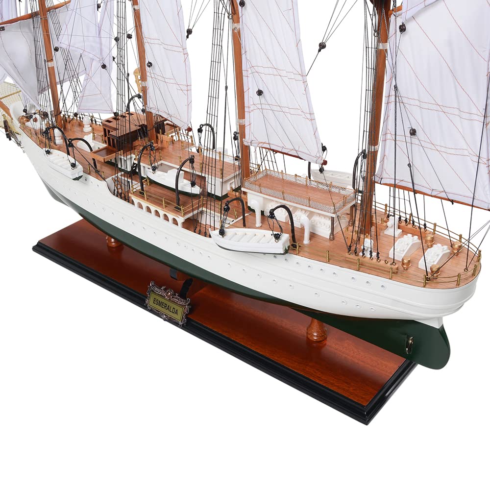 Old Modern Handicrafts Painted Esmeralda Collectible