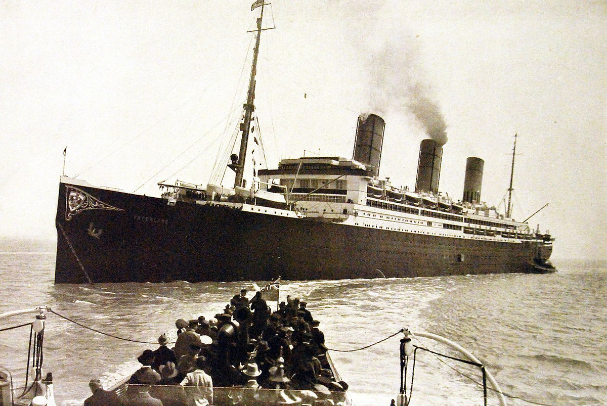 SS Vaterland (1913) Ocean Liner 36 inches boat model