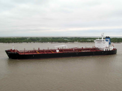 Overseas New York 36 inches Tanker Model