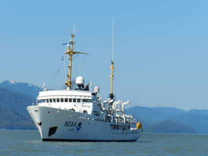 NOAA Ship Rainier (S 221) 30 Inches Ship Model