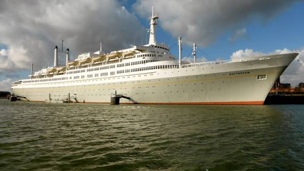 SS Rotterdam 36 inches boat model
