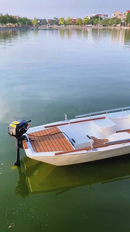 K242 - 15 Ft. Composite Row Boat - Square ended skiff