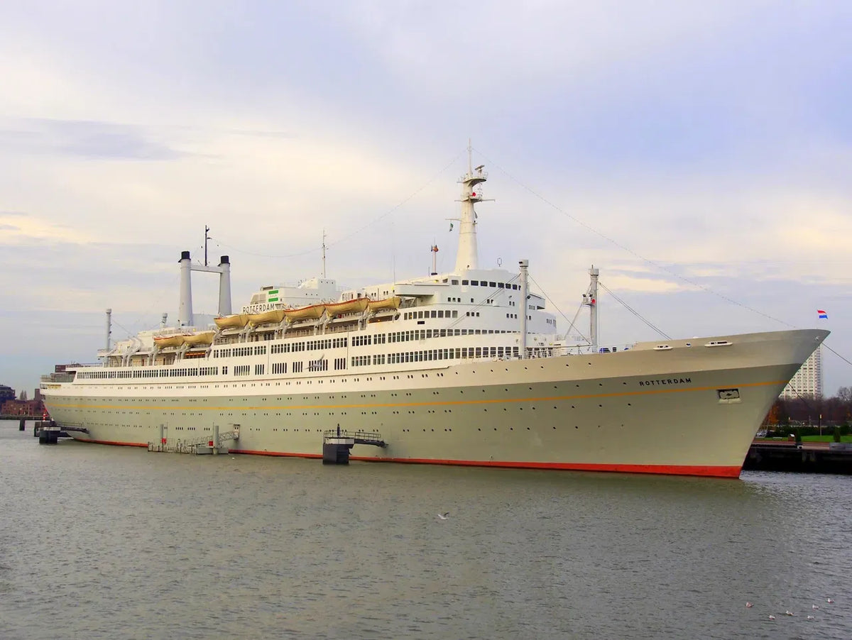 SS Rotterdam 36 inches boat model