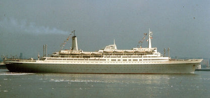 SS Rotterdam 36 inches boat model