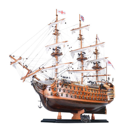 HMS VICTORY MODEL SHIP MID SIZE | Museum-quality