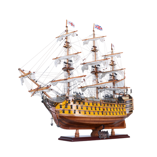 HMS Victory Painted Medium Admiral Line