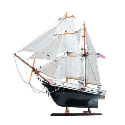 Harvey Painted Ship Model Captain Line