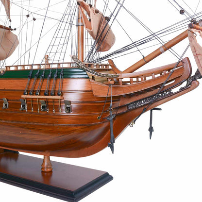Batavia Ship Model Admiral Line