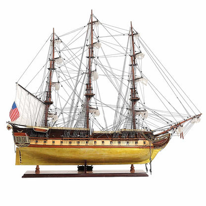 USS Consitution Pirinç Alt Amiral Hattı