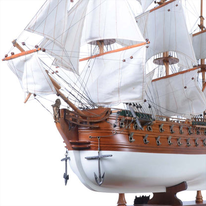 Norske Love Painted Admiral Line