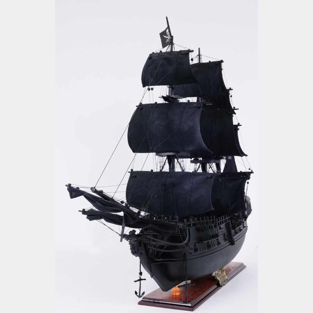 Black Pearl Pirate Ship Large With Floor Display Case