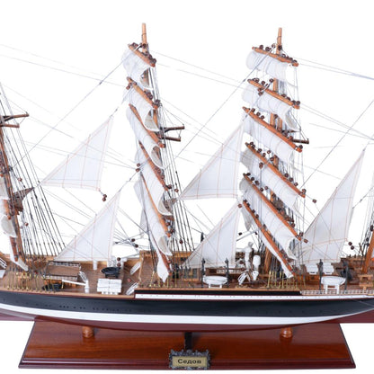 Sedov peint en grand | Entièrement assemblé