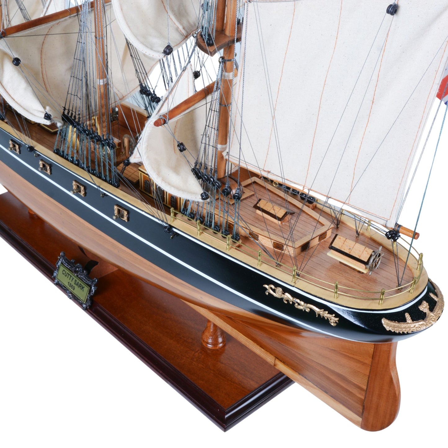 Cutty Sark 31 inches (Curved sails)