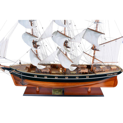 Cutty Sark 47 inches