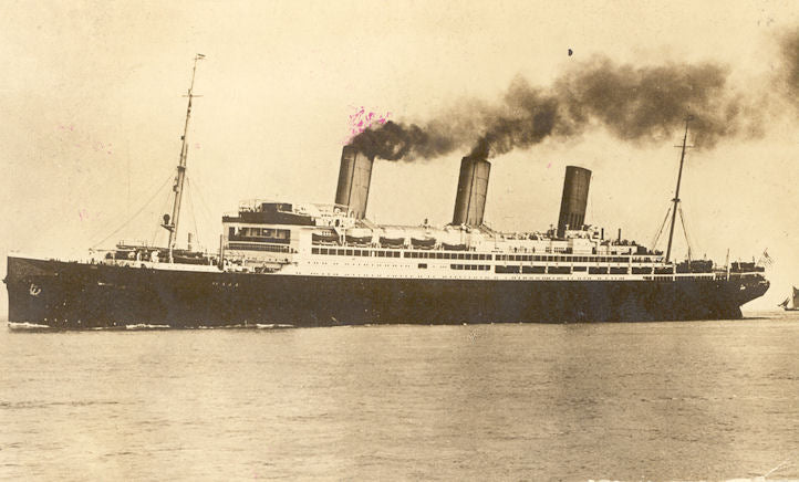 SS Vaterland (1913) Ocean Liner 36 inches boat model