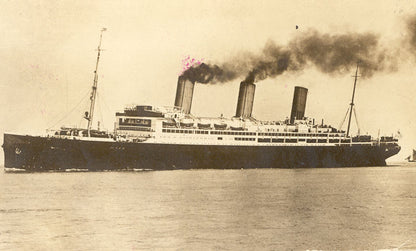 SS Vaterland (1913) Ocean Liner 36 inches boat model