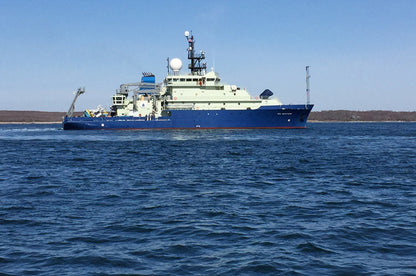 R/V Neil Armstrong Research 36 inches boat Model