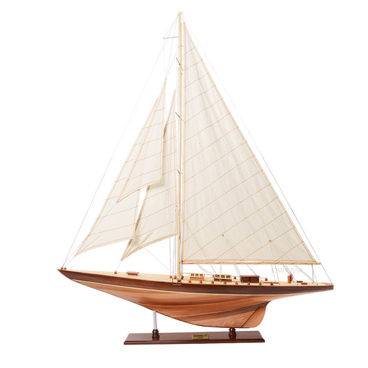 Shamrock Yacht L