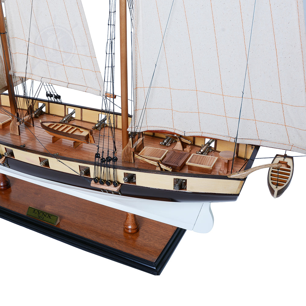Lynx Painted Tall Ship Model Captain Line