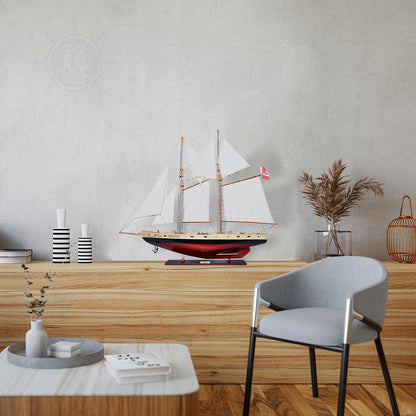 BLUENOSE II PAINTED MEDIUM Model Yacht | Museum-quality | Partially Assembled Wooden Ship Model